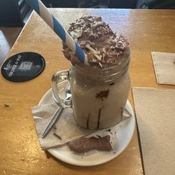 Governor's Cafe - Iced chocolate