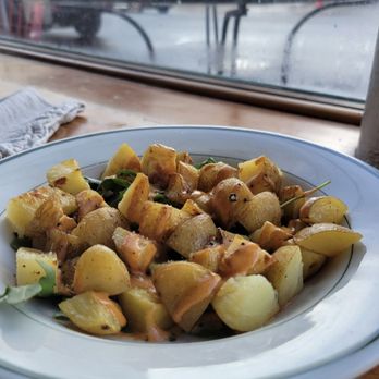 Blue Scorcher Bakery & Cafe - A side of potatoes that Steve got. Very hearty and tasty! - Vegetarian Near Me - Astoria, Oregon Blue Scorcher Bakery & Cafe - A side of potatoes that Steve got. Very hearty and tasty! - Vegetarian Near Me - Astoria, Oregon