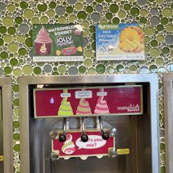 Menchie’s Frozen Yogurt