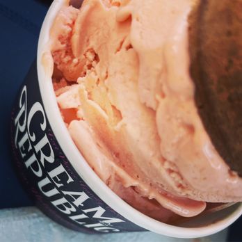 Cream Republic - Mamey Ice Cream!! - Ice Cream & Frozen Yogurt Near Me - Fort Pierce, Florida