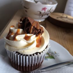 Crumbs Cupcakery - Brownie cupcake. With caramel sauce