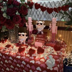 Topaz Thai Restaurant - Getting ready for Valentine's