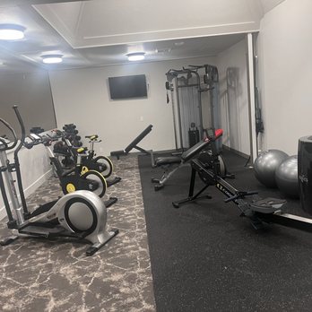 Rayland Hotel - Fitness Facility - Hotels Near Me - The Dalles, Oregon Rayland Hotel - Fitness Facility - Hotels Near Me - The Dalles, Oregon