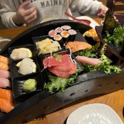 Sushi 9. Sushi and Sashimi for 2
