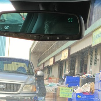 Goodwill Hawaii - That truck has a lot to unload... - Thrift Stores Near Me - Aiea, Hawaii