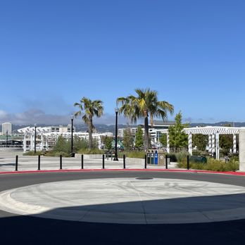 Bohol Circle Park - Parks Near Me - Alameda, California