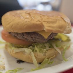 Ken's Subs Tacos & More - Cheeseburger