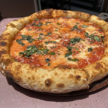 Flamingo Deck - Margherita pizza - New American Near Me - San Diego, California