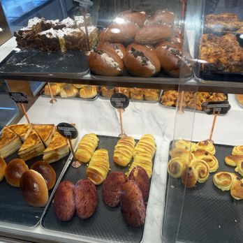 Simply Cake - Patisserie/Cake Shop Near Me - San Mateo, California Simply Cake - Patisserie/Cake Shop Near Me - San Mateo, California