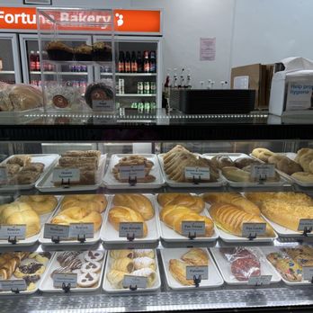 Fortuna Bakery - Bakeries Near Me - Davenport, Florida