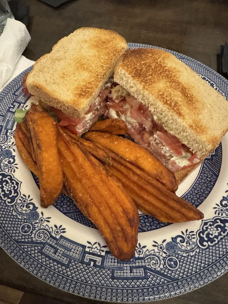 Food from Basil & Bourbon