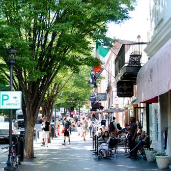 Amy Bender Webb - Real Estate Agents Near Me - Charlottesville, Virginia