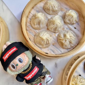 Supreme Dumplings - Supreme Pork Xiao Long Bao $13 - Shanghainese Near Me - Honolulu, Hawaii Supreme Dumplings - Supreme Pork Xiao Long Bao $13 - Shanghainese Near Me - Honolulu, Hawaii