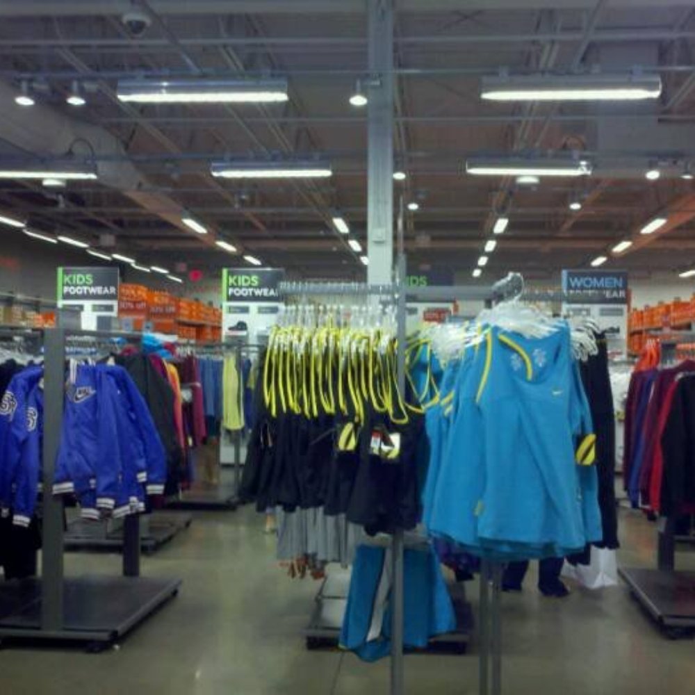 Nike Factory Store - Cypress - Shoe Stores Near Me - Cypress, Texas