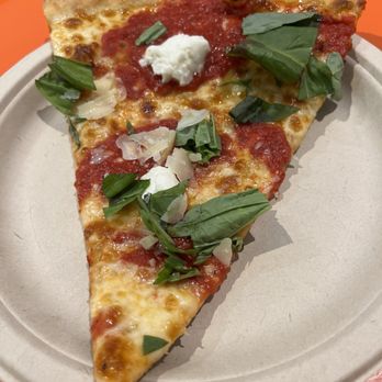 Raymond's Pizzeria - Pizza Near Me - Richmond, California