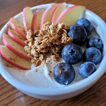 Sip Champagne & Dessert Bar - Fruit and yogurt bowl - Champagne Bars Near Me - Eugene, Oregon Sip Champagne & Dessert Bar - Fruit and yogurt bowl - Champagne Bars Near Me - Eugene, Oregon