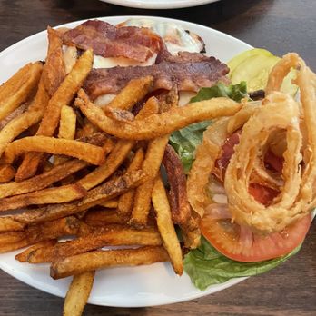 Ramparts - American Near Me - Alexandria, Virginia