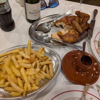 Restaurante O Churrasco - Rotisserie Chicken Near Me - Lisbon, 11 Restaurante O Churrasco - Rotisserie Chicken Near Me - Lisbon, 11