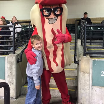 Progressive Field - Ketchup - Stadiums & Arenas Near Me - Cleveland, Ohio Progressive Field - Ketchup - Stadiums & Arenas Near Me - Cleveland, Ohio