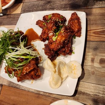 Ttobongee Chicken - 4. Soy Sauce and Garlic Chicken Wings and 5. Green Onion Chicken Wings - Korean Near Me - Santa Clara, California