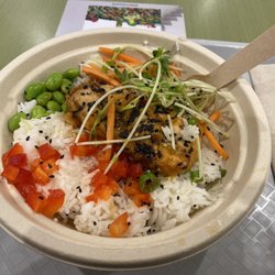 Hula Poke - Grilled Salmon Poke bowl