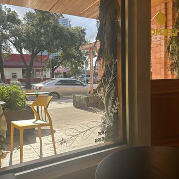 Leemoo Health Bar - Juice Bars & Smoothies Near Me - Houston, Texas Leemoo Health Bar - Juice Bars & Smoothies Near Me - Houston, Texas