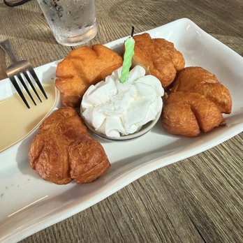 Madai Thai & Sushi - Thai donuts - Thai Near Me - Miami, Florida