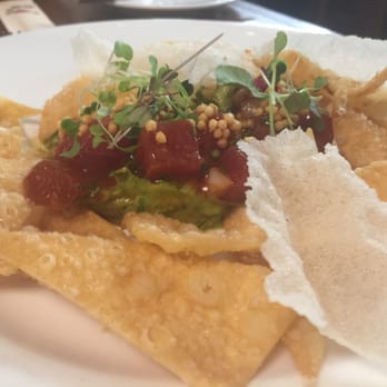 MW Restaurant - Ahi nachos - New American Near Me - Honolulu, Hawaii MW Restaurant - Ahi nachos - New American Near Me - Honolulu, Hawaii