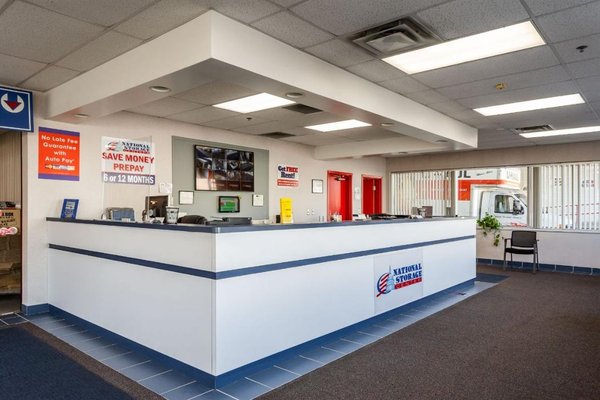 National Storage Centers - Southfield