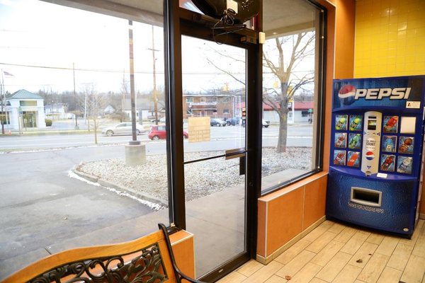 Hungry Howie's Pizza