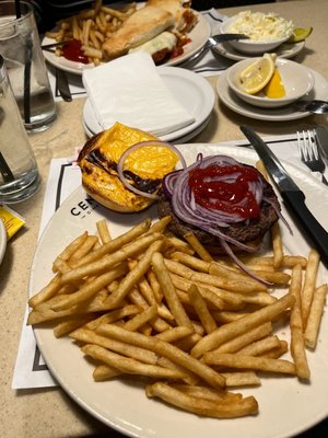 Central Diner & Grille by null