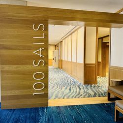 100 Sails Restaurant & Bar - Entrance