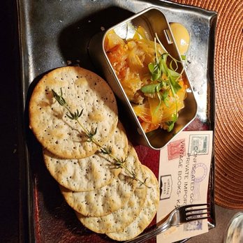 Vintage Books - Tins and Tonic - great food and beautiful presentation - Speakeasies Near Me - Honolulu, Hawaii