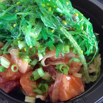 Uroko Poke - Seaweed, Salmon, Tuna, Green Onions, White Onions & Brown Rice - Japanese Near Me - Costa Mesa, California Uroko Poke - Seaweed, Salmon, Tuna, Green Onions, White Onions & Brown Rice - Japanese Near Me - Costa Mesa, California