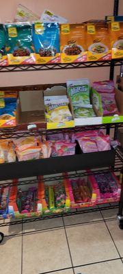 Mutiara Food & Market by null