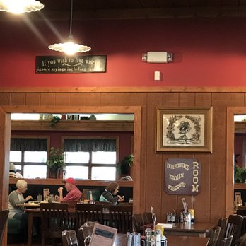Corner Cafe - Independence - Inside - American Near Me - Independence, Missouri Corner Cafe - Independence - Inside - American Near Me - Independence, Missouri
