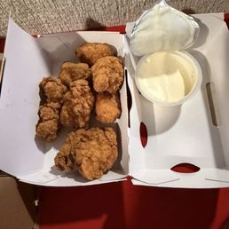 Chicken nuggets with Ranch