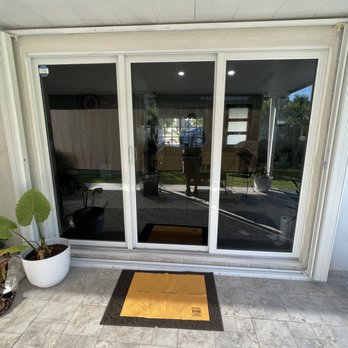 Shine Bright Mobile Tints - Residential window tinting for sliding glass doors - Home Window Tinting Near Me Shine Bright Mobile Tints - Residential window tinting for sliding glass doors - Home Window Tinting Near Me