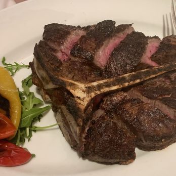 Arroyo Chop House - Porterhouse for two - Steakhouses Near Me - Pasadena, California