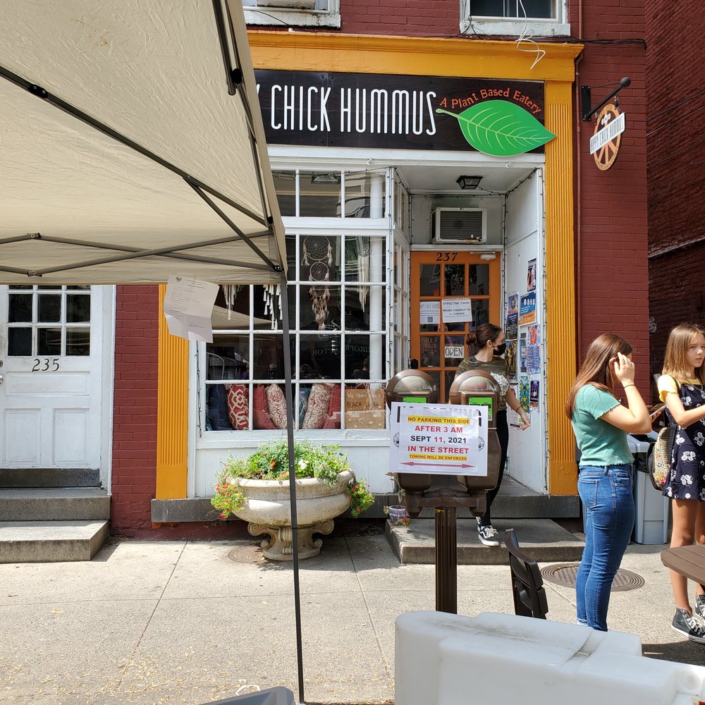 Hippy Chick Hummus - Chicks hangout, nice pillows - Kombucha Near Me - Frederick, Maryland