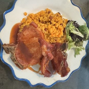 El Refrán - Pork chops - Puerto Rican Near Me - San Juan, Puerto Rico