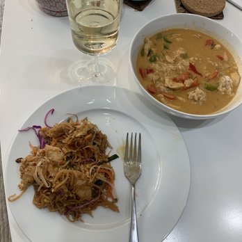 Andy's Thai Kitchen - Thai Near Me - Chicago, Illinois Andy's Thai Kitchen - Thai Near Me - Chicago, Illinois