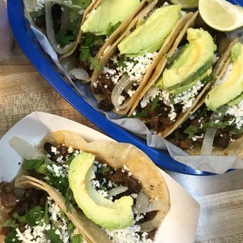 Tacos Los Gemelos - Insta: @adventureswithsoso - Mexican Near Me - Houston, Texas