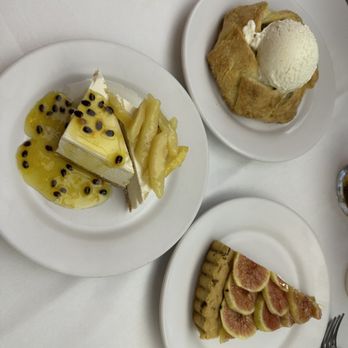 Entremar - Desserts - Mexican Near Me - México, D.F., DIF