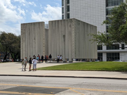 John F. Kennedy Memorial Plaza by null