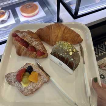 Paris Baguette - Bakeries Near Me - Oklahoma City, Oklahoma Paris Baguette - Bakeries Near Me - Oklahoma City, Oklahoma