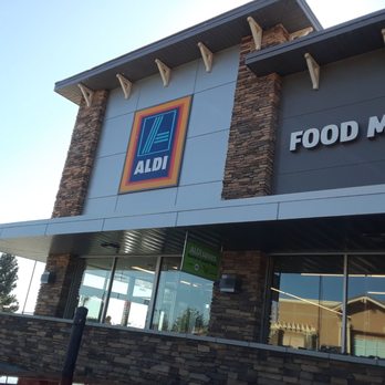 ALDI - Outside - Grocery Near Me - Yucaipa, California