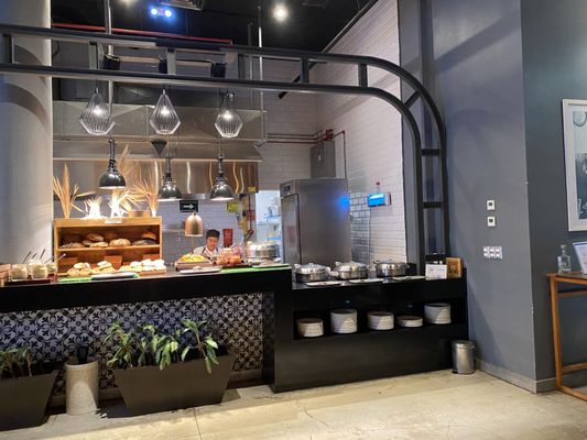 The Fives Downtown Hotel - Curio Collection by Hilton by null