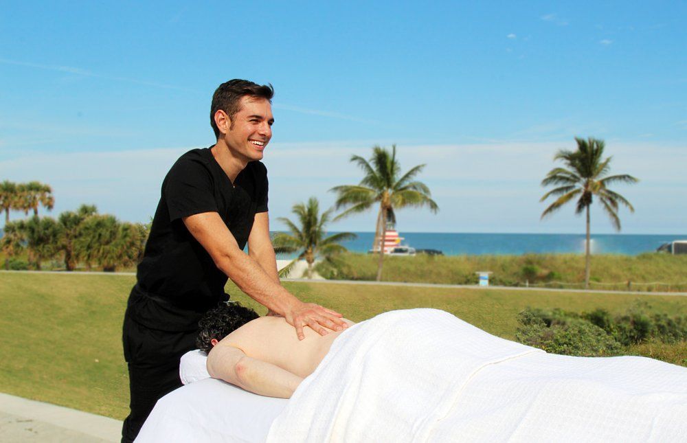 NS Massage, Miami Roadtrippers