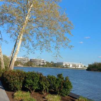 Capital Crescent Trail - Hiking Near Me - Washington, DC, District of Columbia